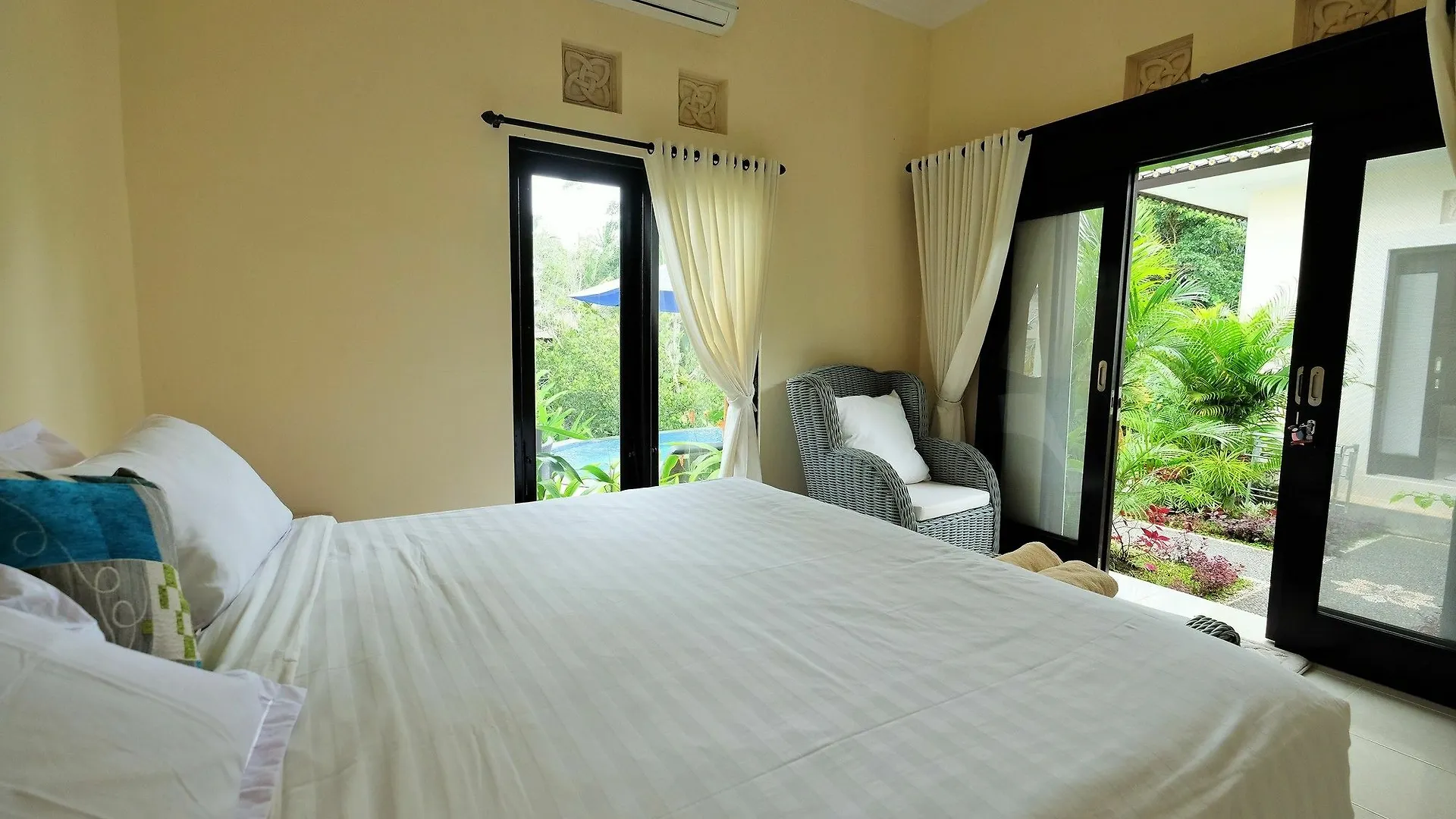 Rumah Bakti Ubud 0*,